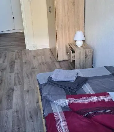 Appartement Moderne Handwerker Und Monteur 165