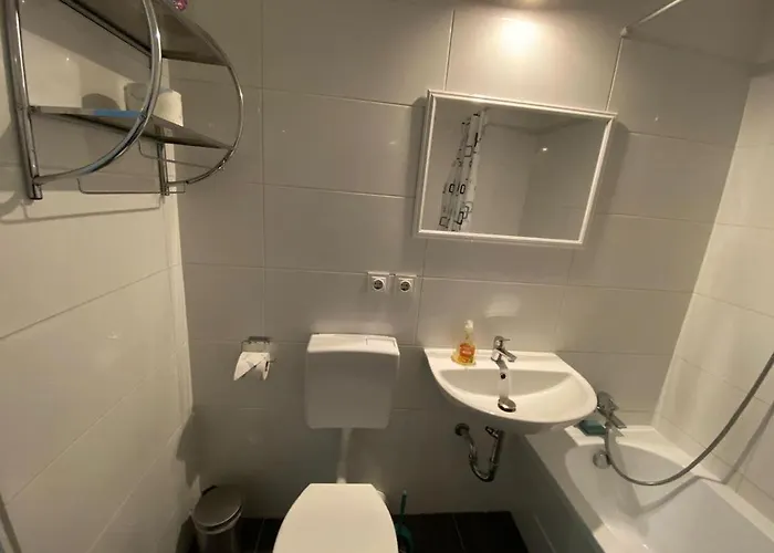 Lägenhet Moderne Handwerker Und Monteur Wohnung 165 *